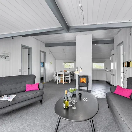 Semesterbostad 3 Bedroom Nice Home In Ringkobing